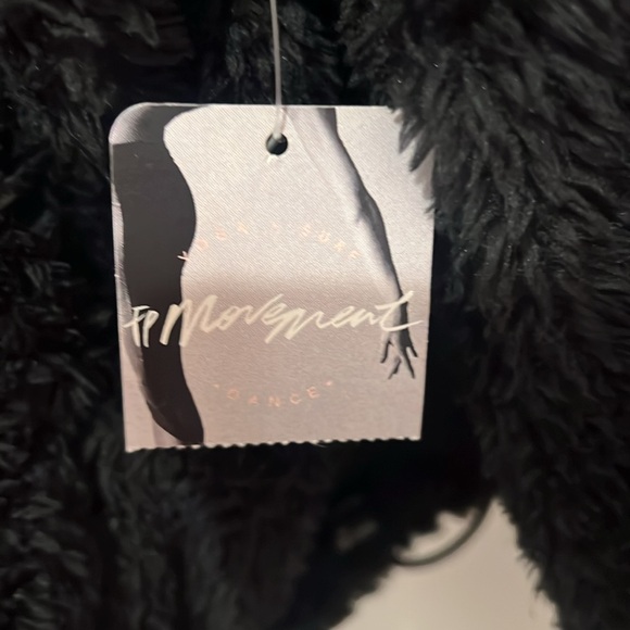 Free People short fleece 3/4 zip top - Picture 4 of 5